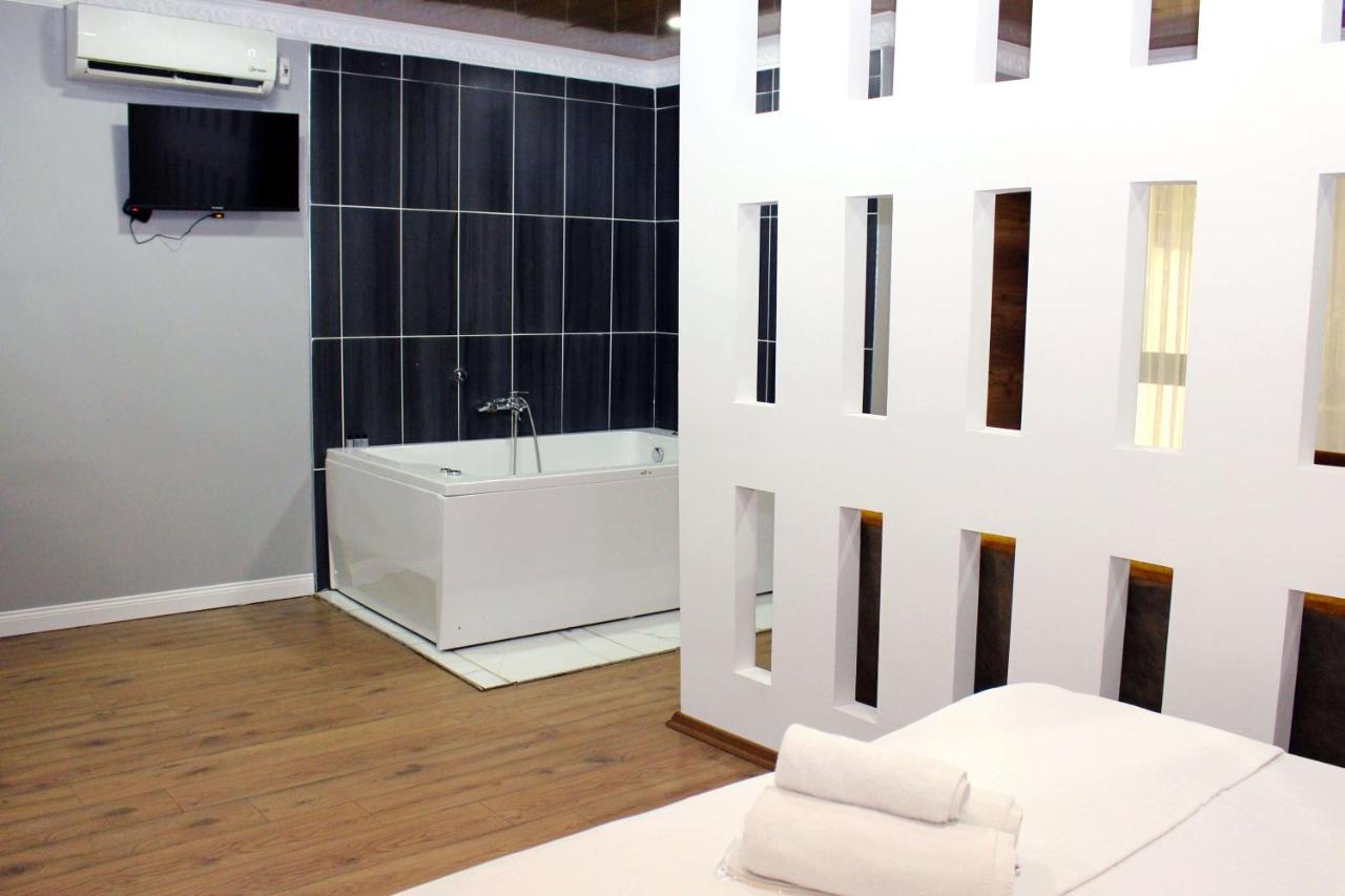 Avist Hotel Avcilar Истанбул Екстериор снимка